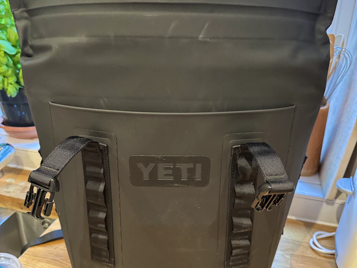 Yeti m12 backpack
