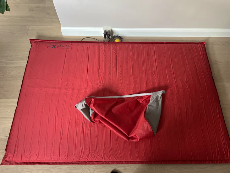 Luxus-makuualusta exped duo 7.5