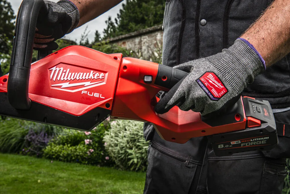 Hekksaks milwaukee m18 fhet60g2-0