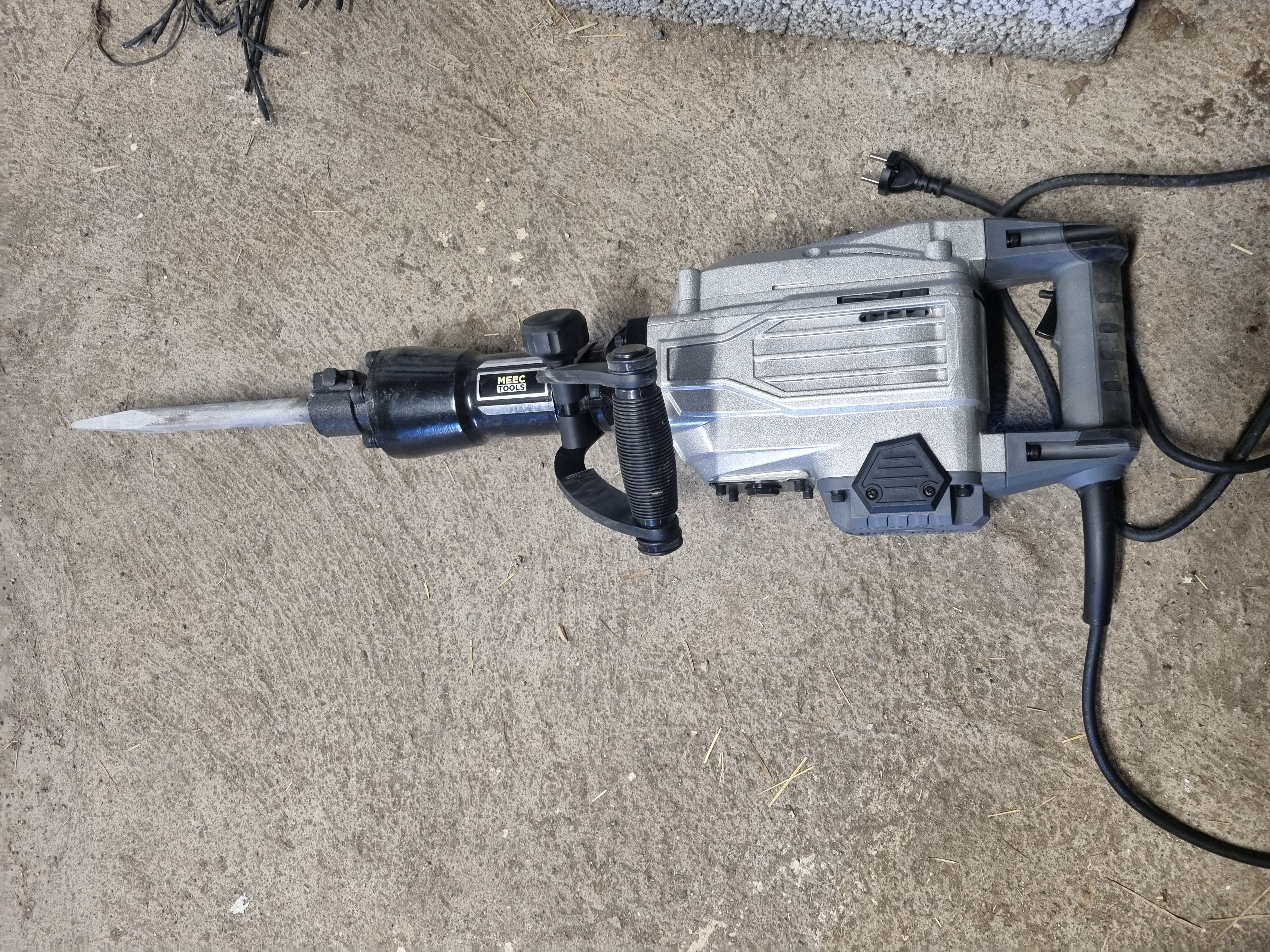 Demoleringshammer 1700w 60j