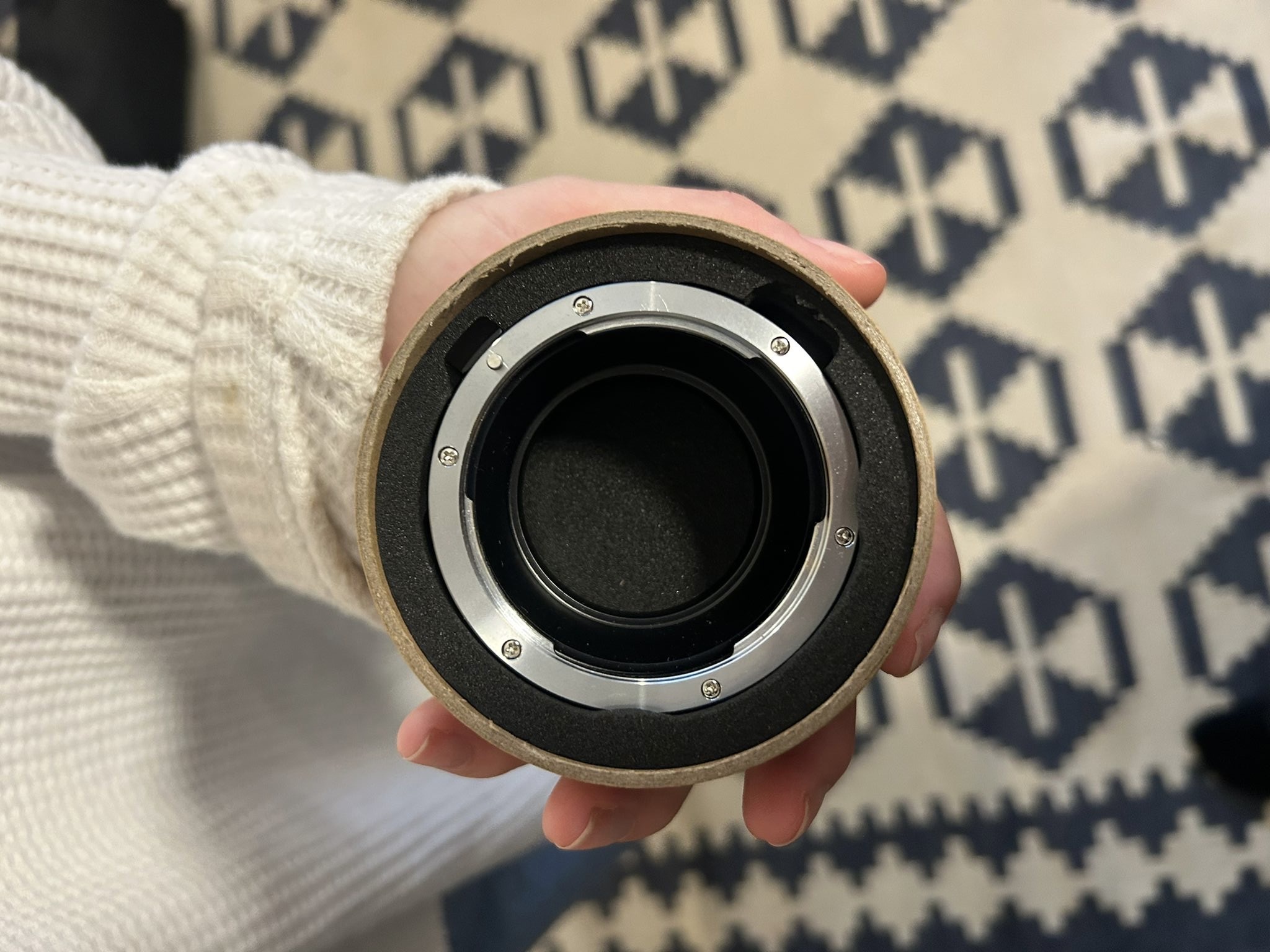 Urth ef-e lens mount adapter