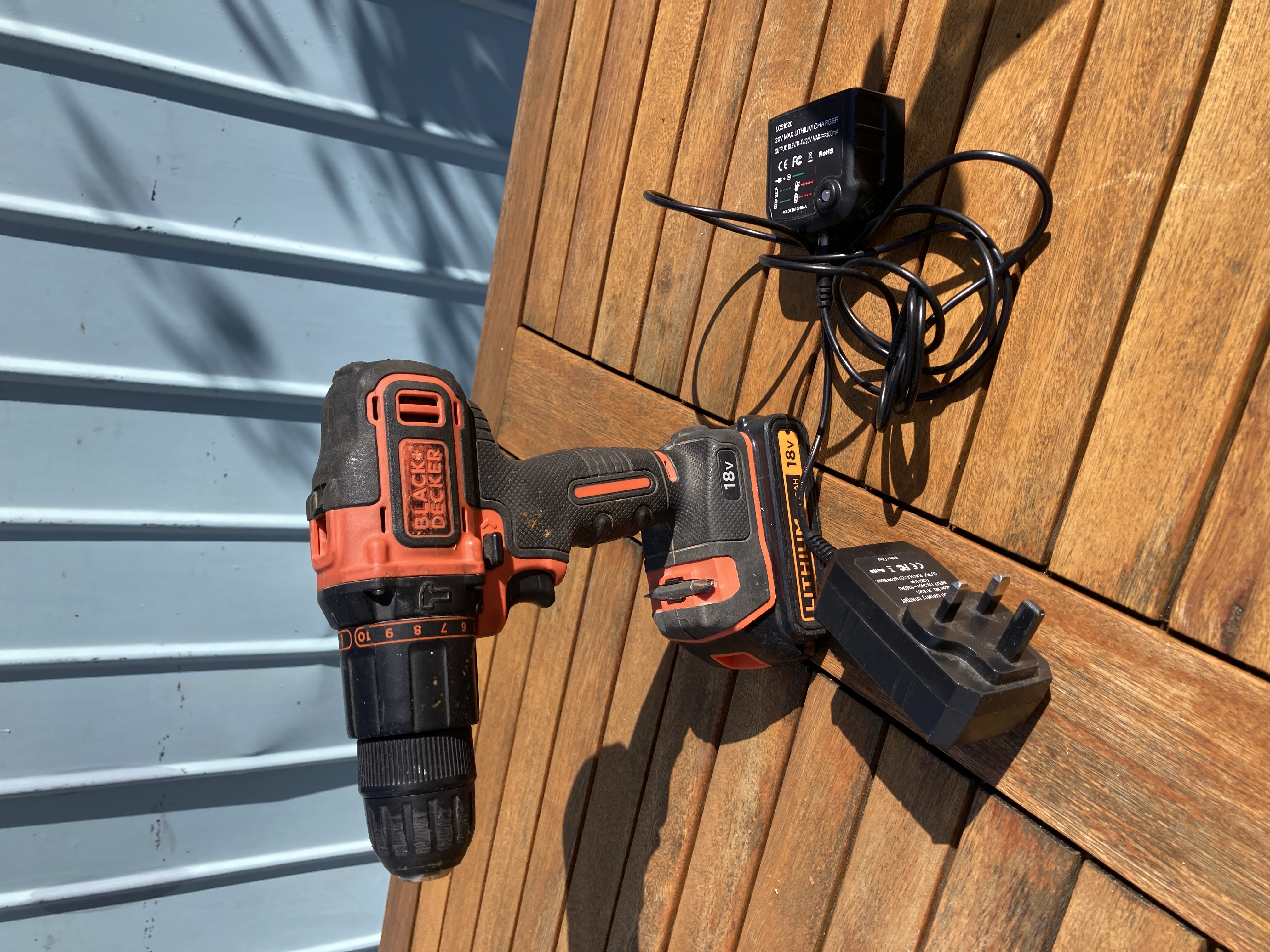 Black+decker 18v li-ion brushed cordless combi drill (1 x 2ah) - kfbcd701d1k