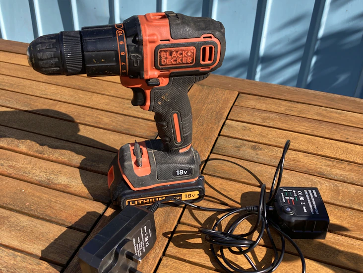 Black+decker 18v li-ion brushed cordless combi drill (1 x 2ah) - kfbcd701d1k