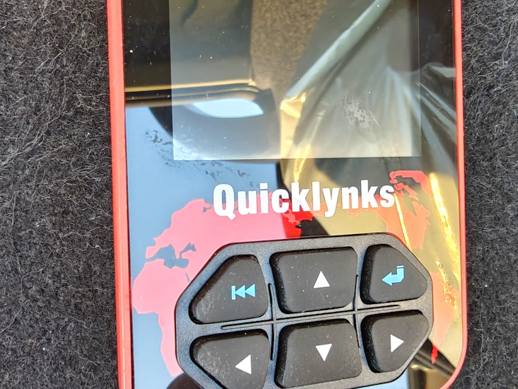 Quicklynks t30 obd testeri/vikakoodinlukija
