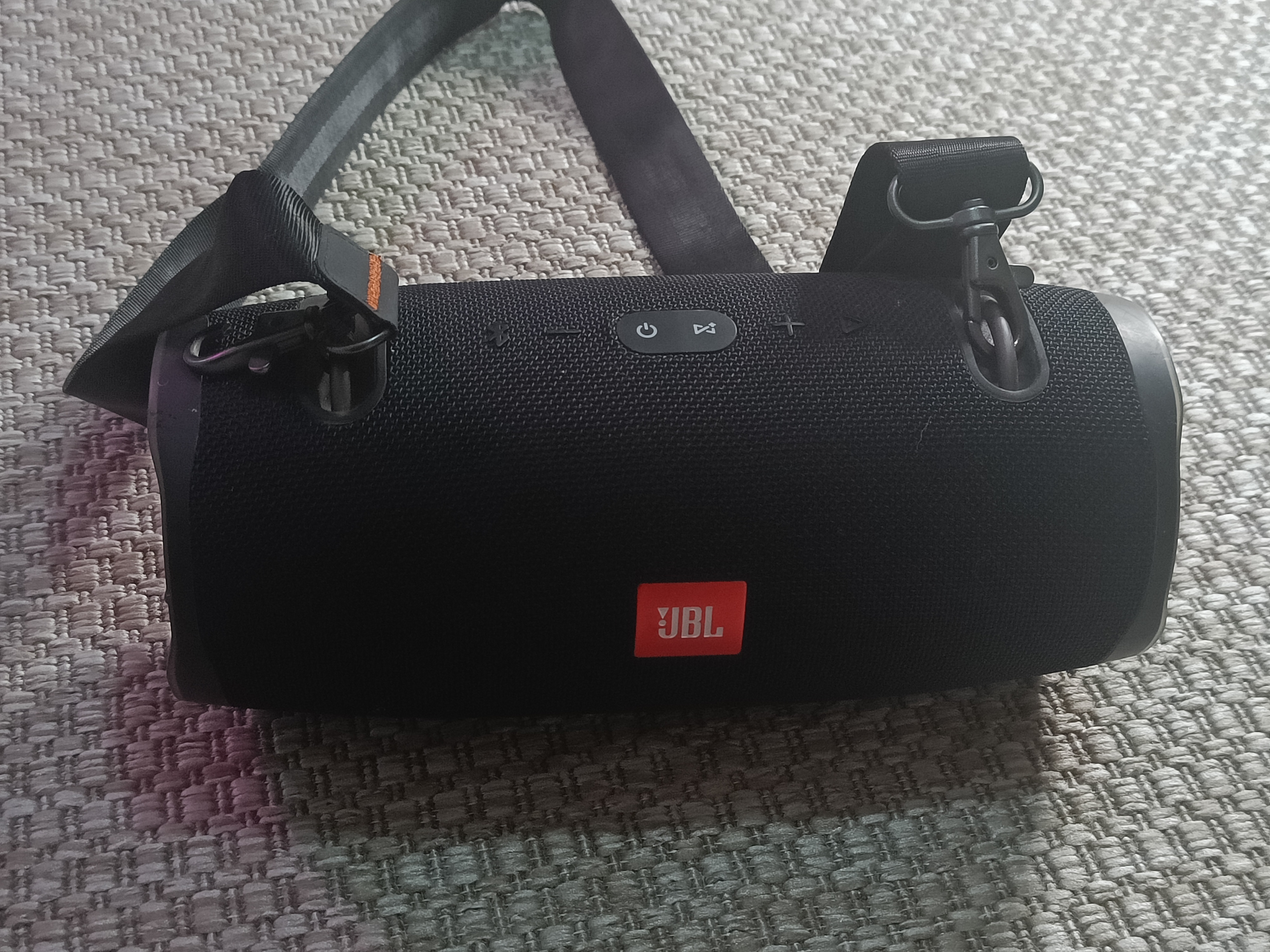 Jbl extreme 2