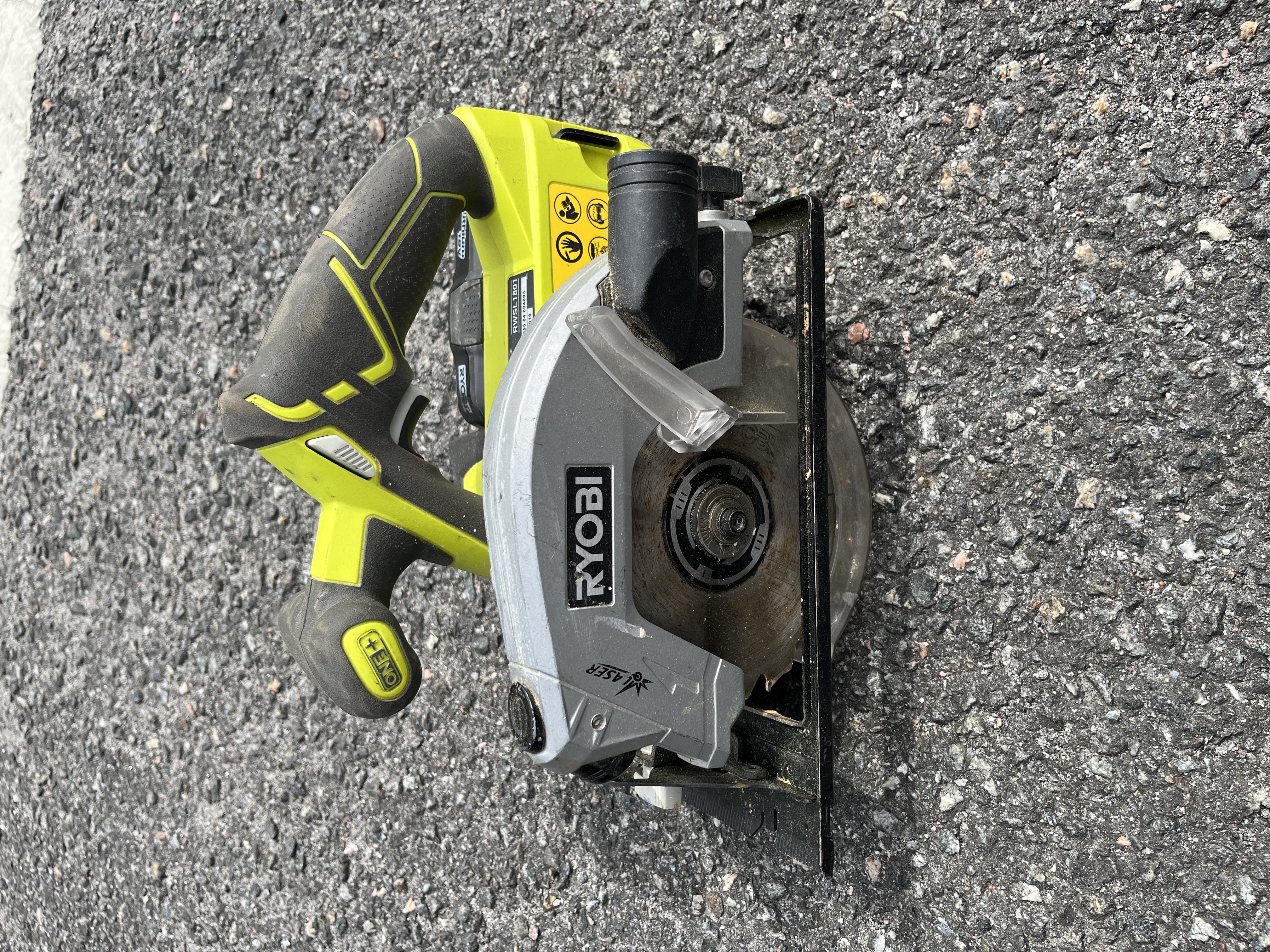Cirkelsåg batteridriven ryobi
