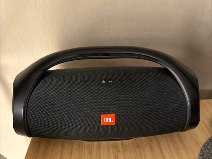 Jbl boombox 2