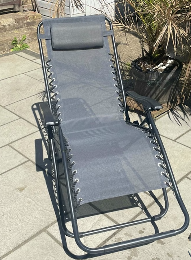 Sun lounger