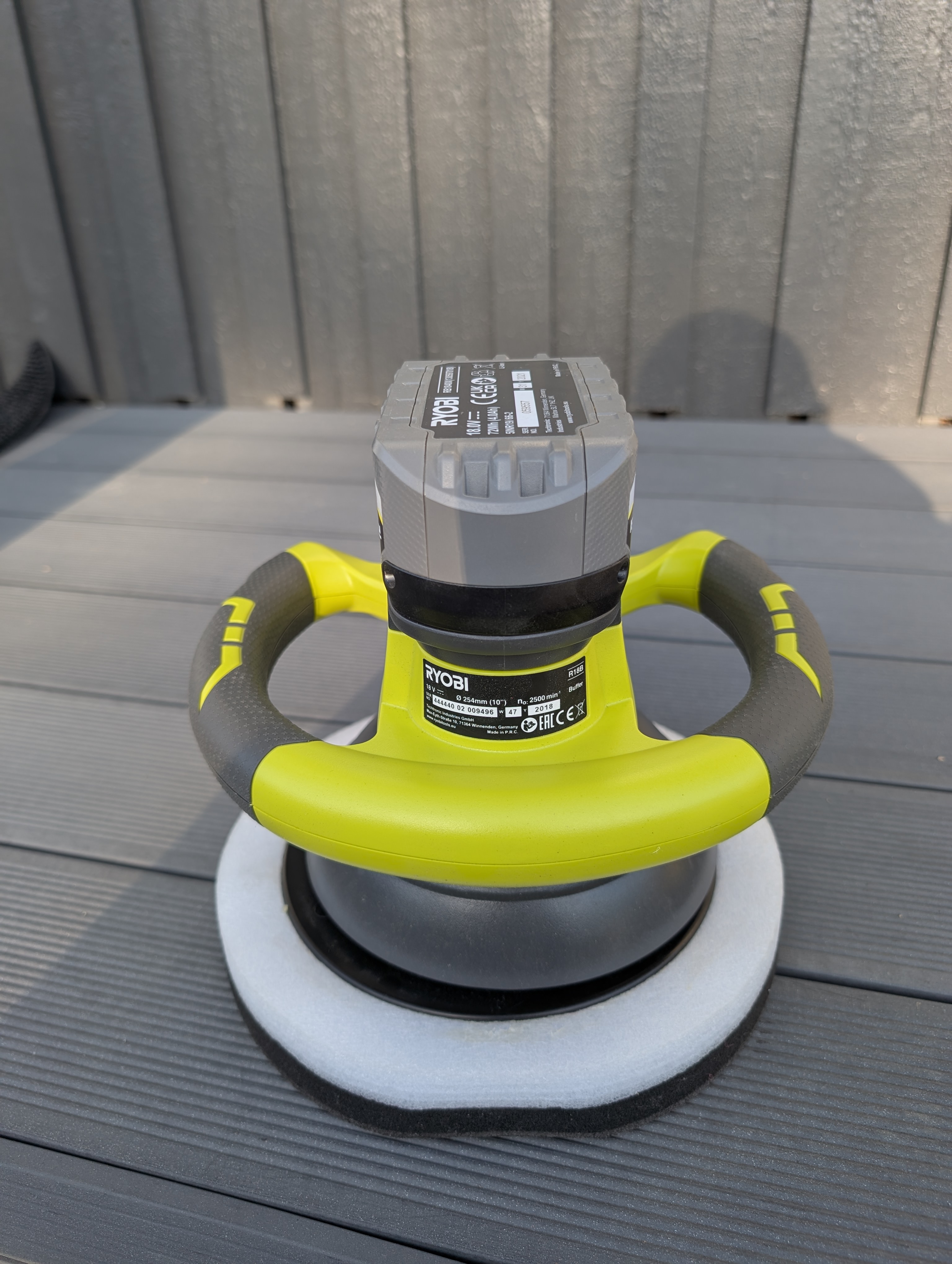 Batteridrevet poleringsmaskin ryobi