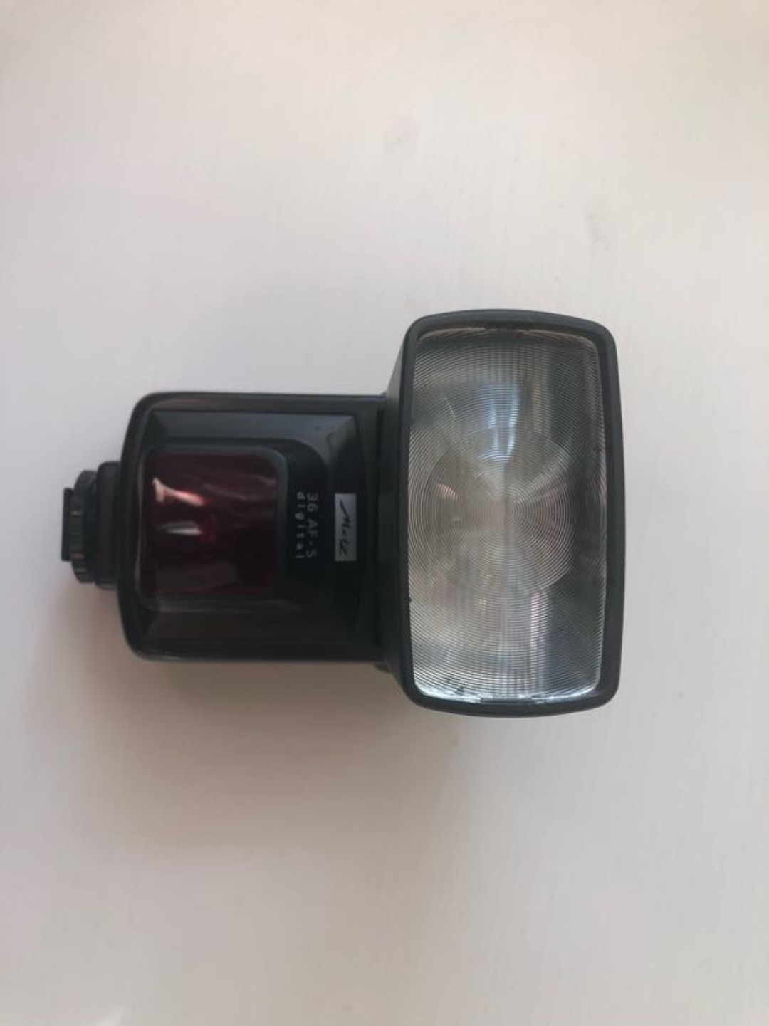 Vendbar metz blits til canon