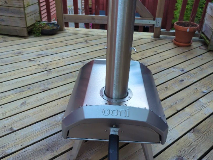 Ooni karu 12 - vedeldad pizzaugn