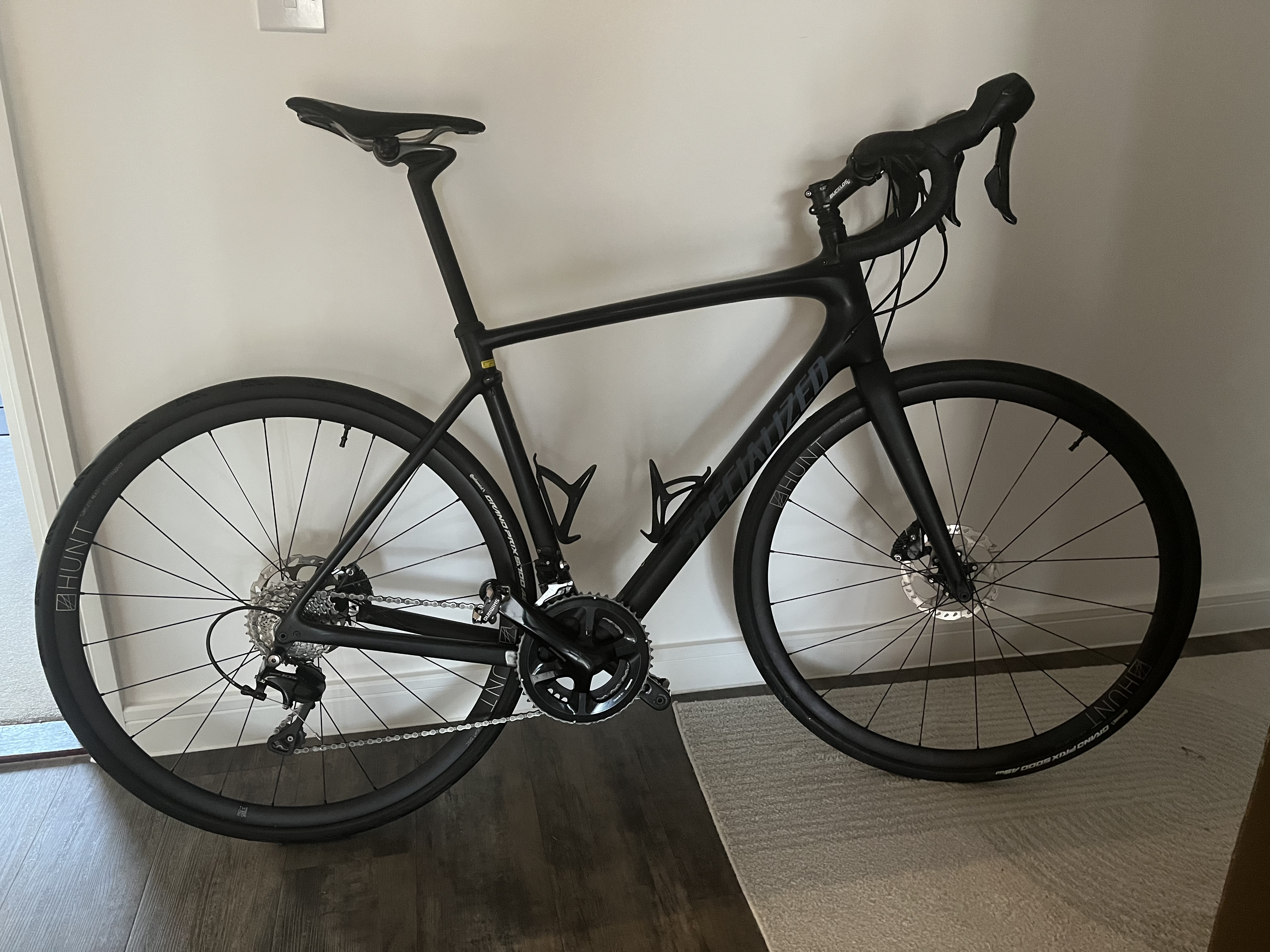 Specialized roubaix shimano 105 (11-speed)