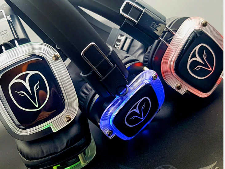 25 x silent disco headsets and transmitter in an easy to carry suitcase