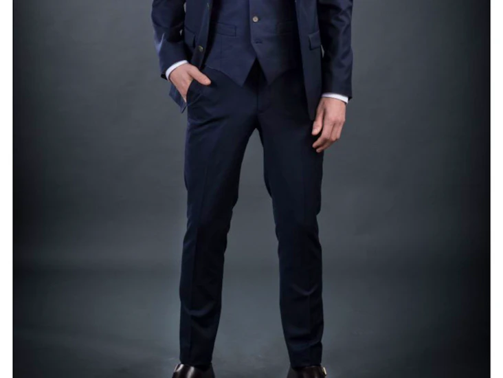 Kvalitetsdress til konfirmant?/ung gutt