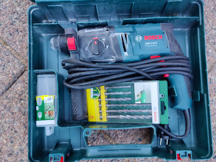 Borrhammare bosch proffessional 2-20d