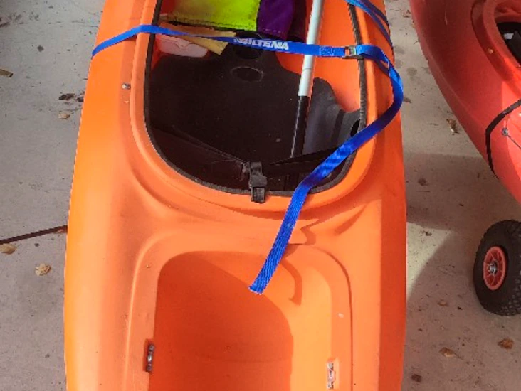 Bekväm sjökajak vid albysjön 1/2