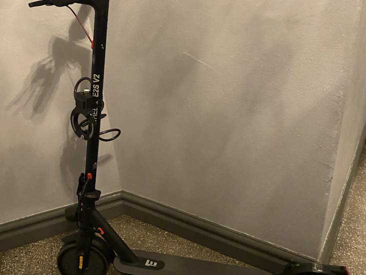 Elscooter elsparkcykel