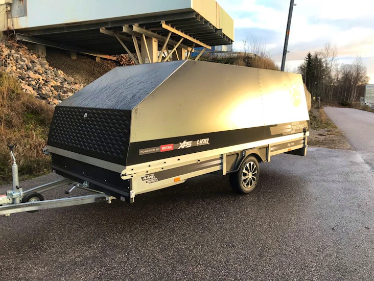 Släpvagn 4p 445 x 185 cm