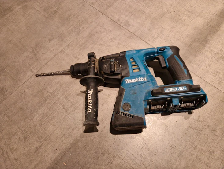 Makita 36v slagbormaskin
