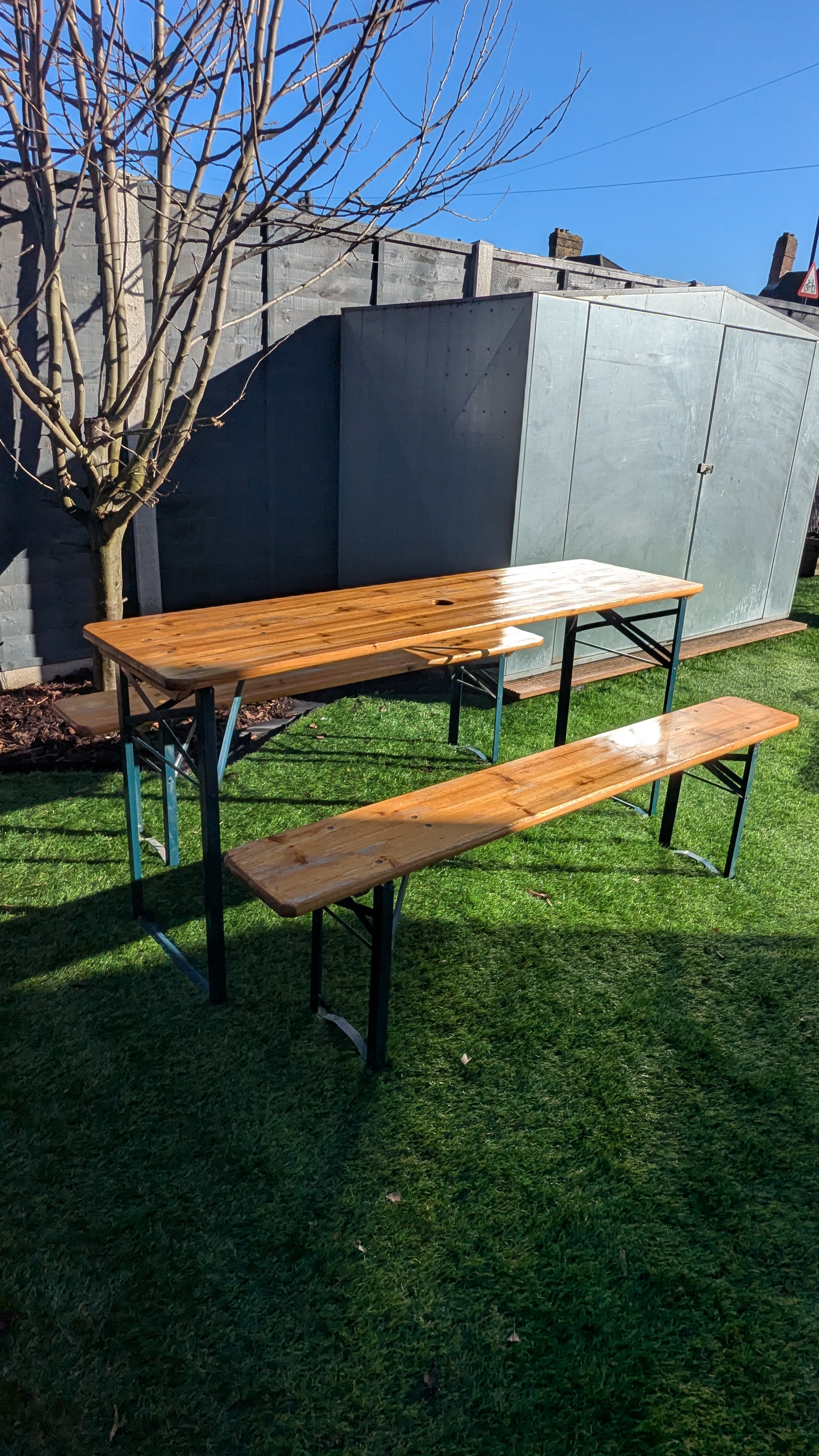 Garden foldable table and benches