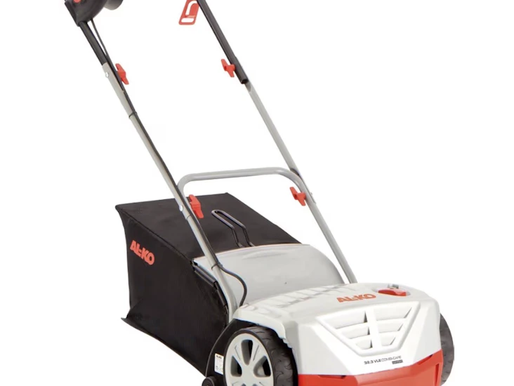 Vertikalskärare / mossrivare – för en tätare, friskare gräsmatta