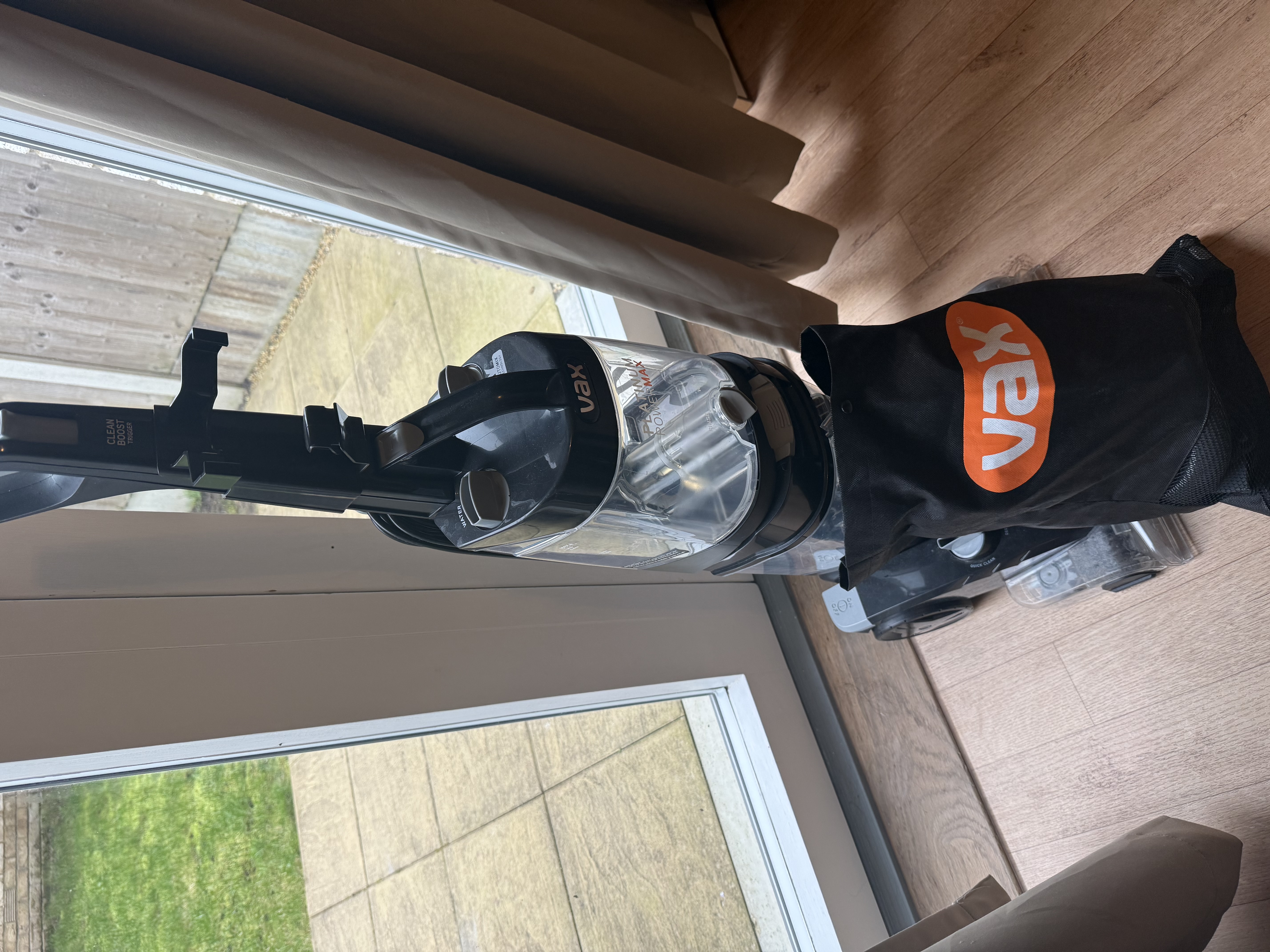 Vax platinum powermax carpet cleaner 