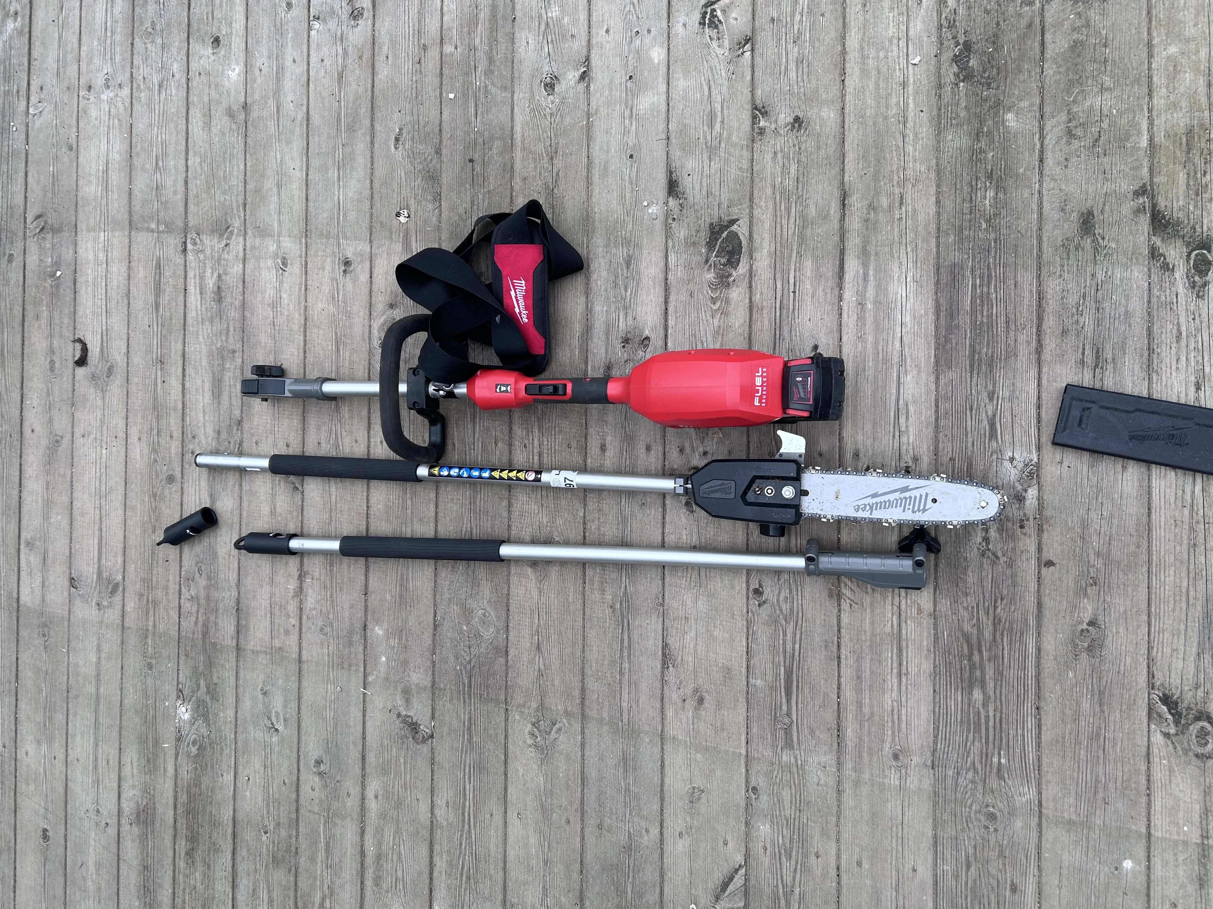 Milwaukee m18 fuel multitool – grensåg / polesaw inkl. förlängningsskaft
