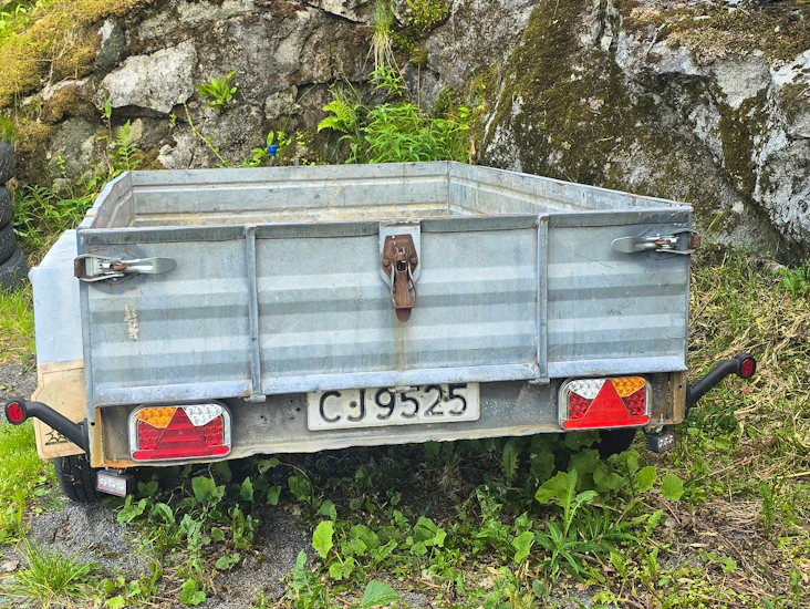 Co slepet 2000bk dobbel aksel 1569kg nyttelast!