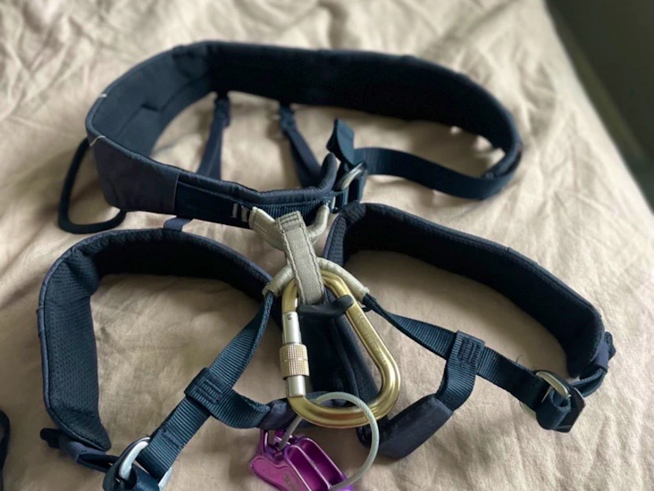 Klatresele str m ink karabin og brems