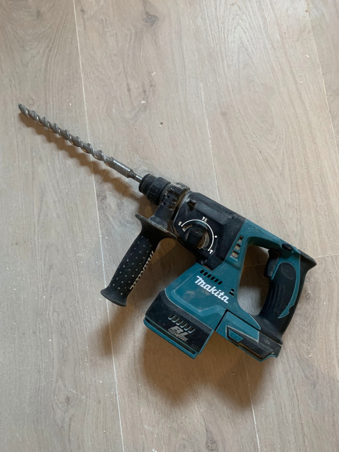 Makita slagbormaskin 18v