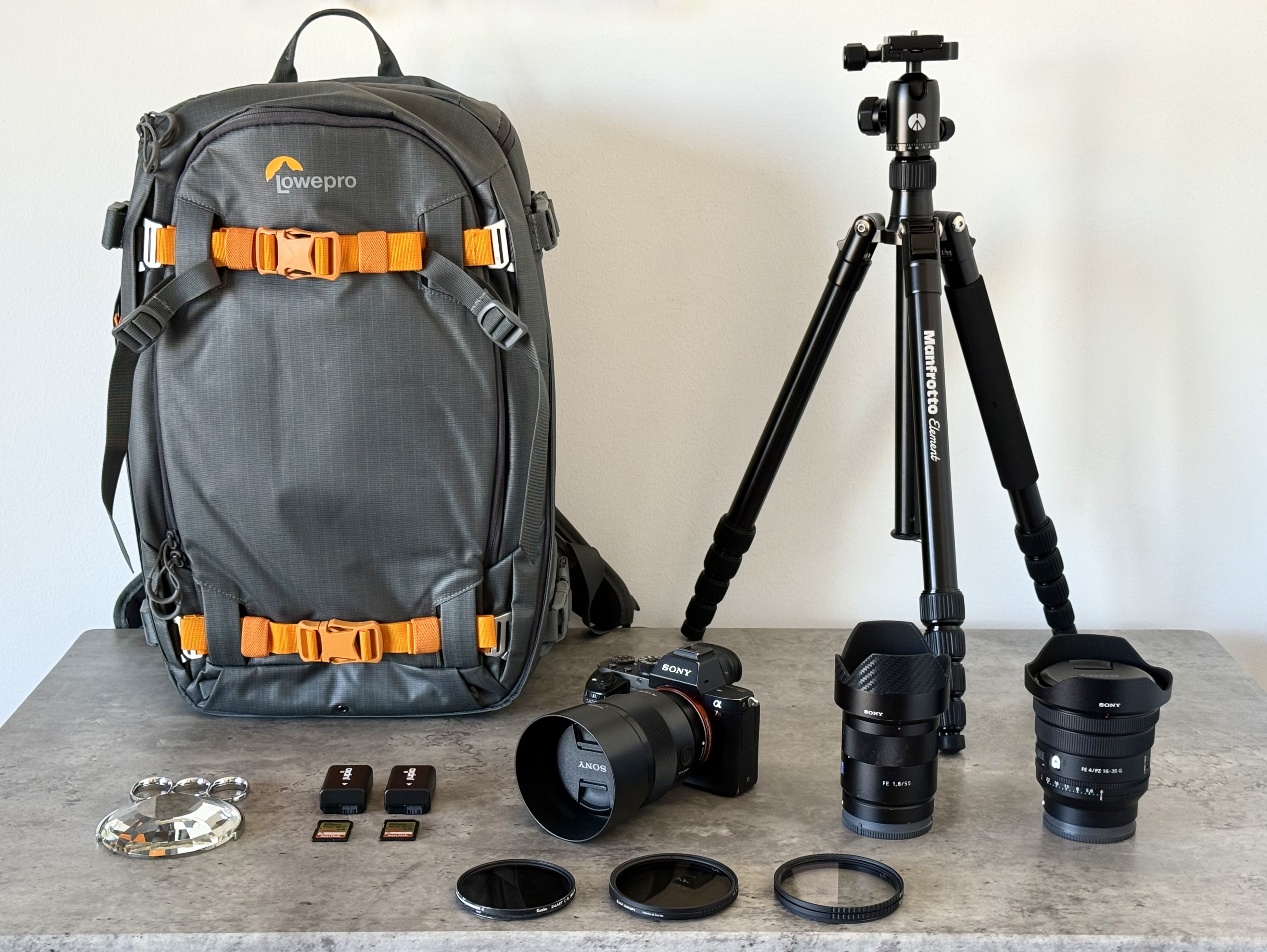 Sony a7 foto-kit 3 objektiv & tillbehör