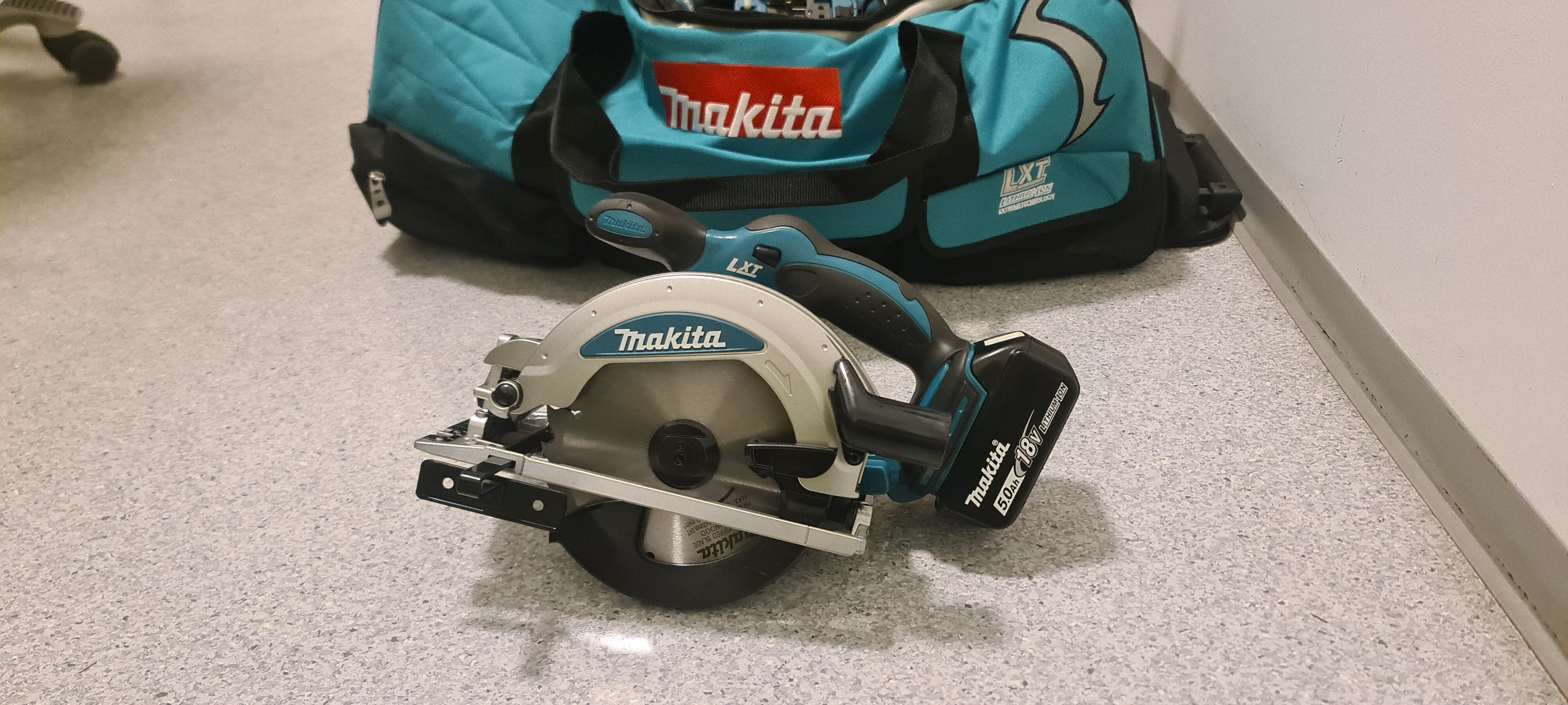 Makita 18v sirkelsag