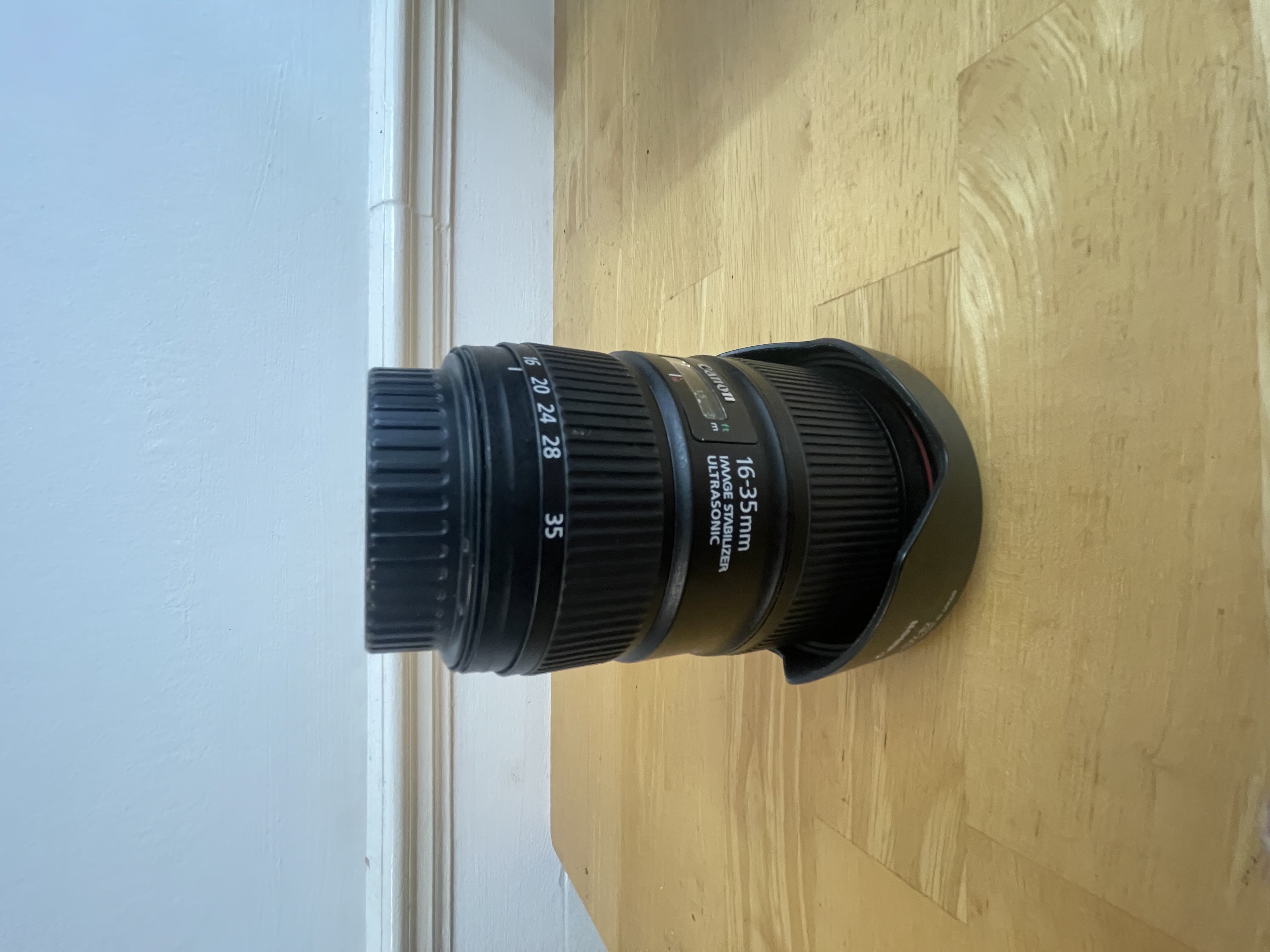 Canon 16-35mm ef lens