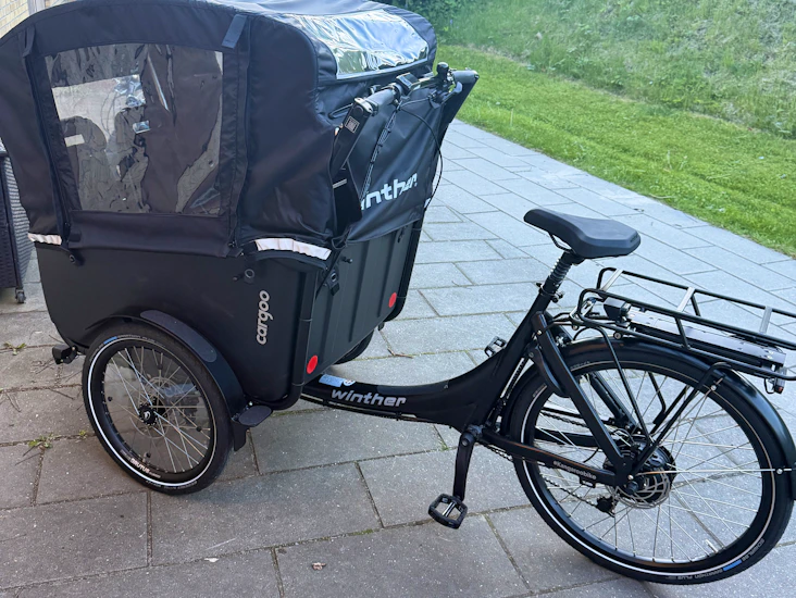 Winther cargoo 2+2 – rummelig og stabil el-ladcykel til familien