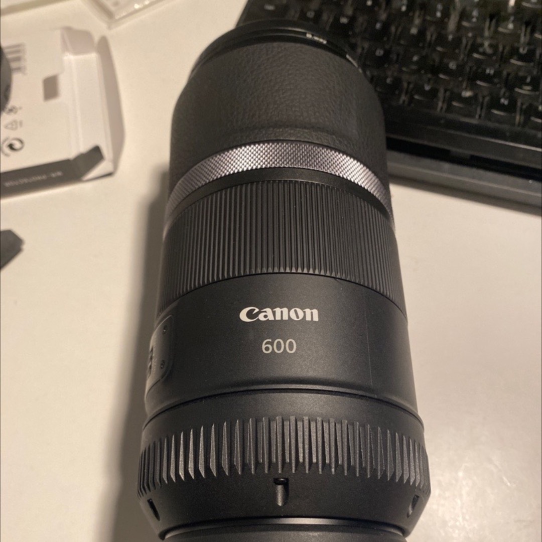 Canon rf 600mm f11