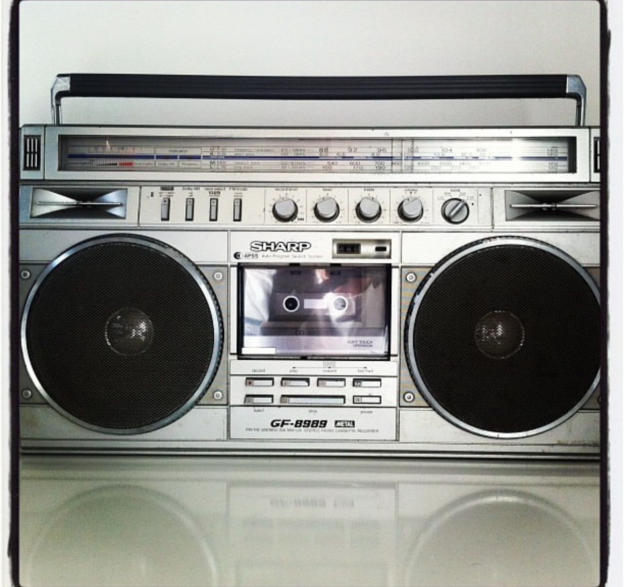 Retro boom box