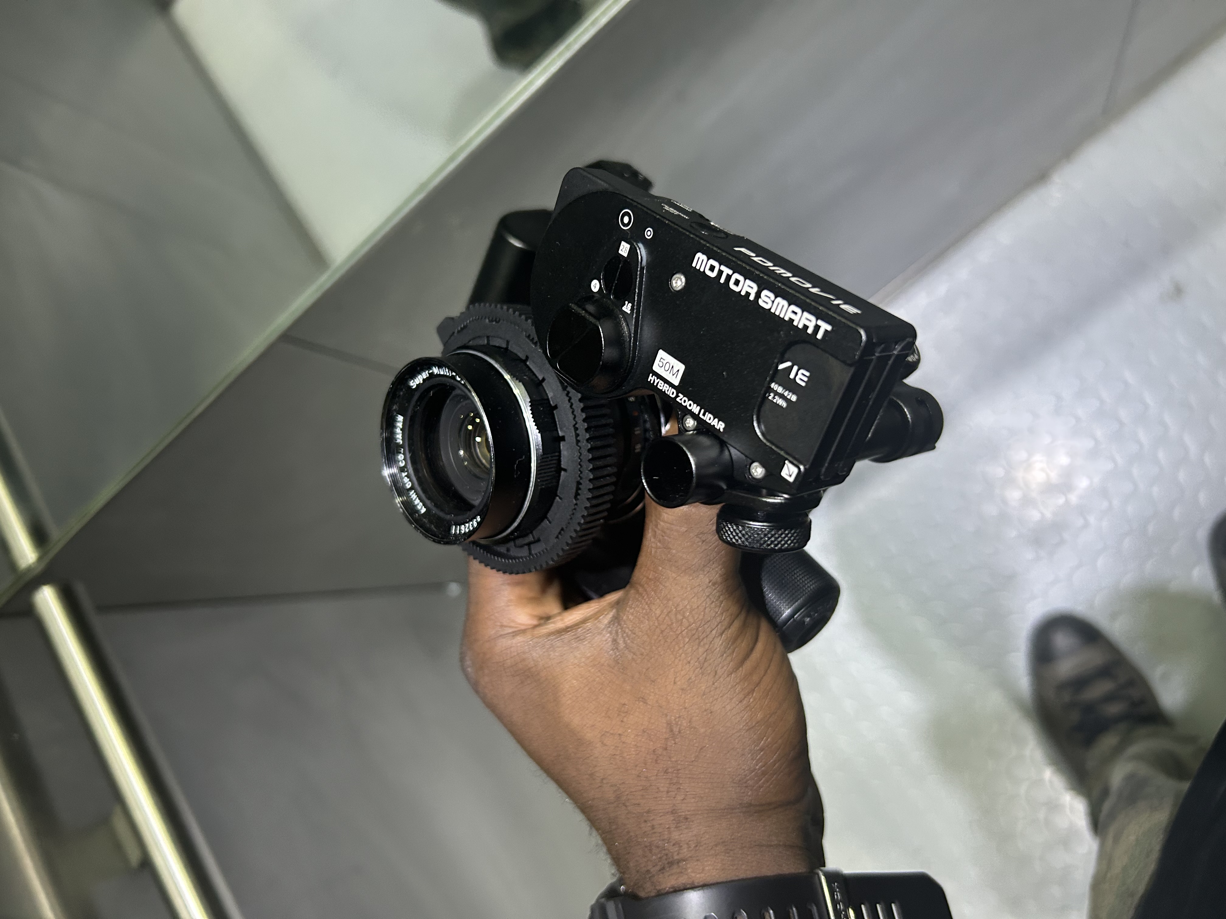 Nikon zr with sony g master 24–105mm f4 + dji rs 4 mini ai tracking 