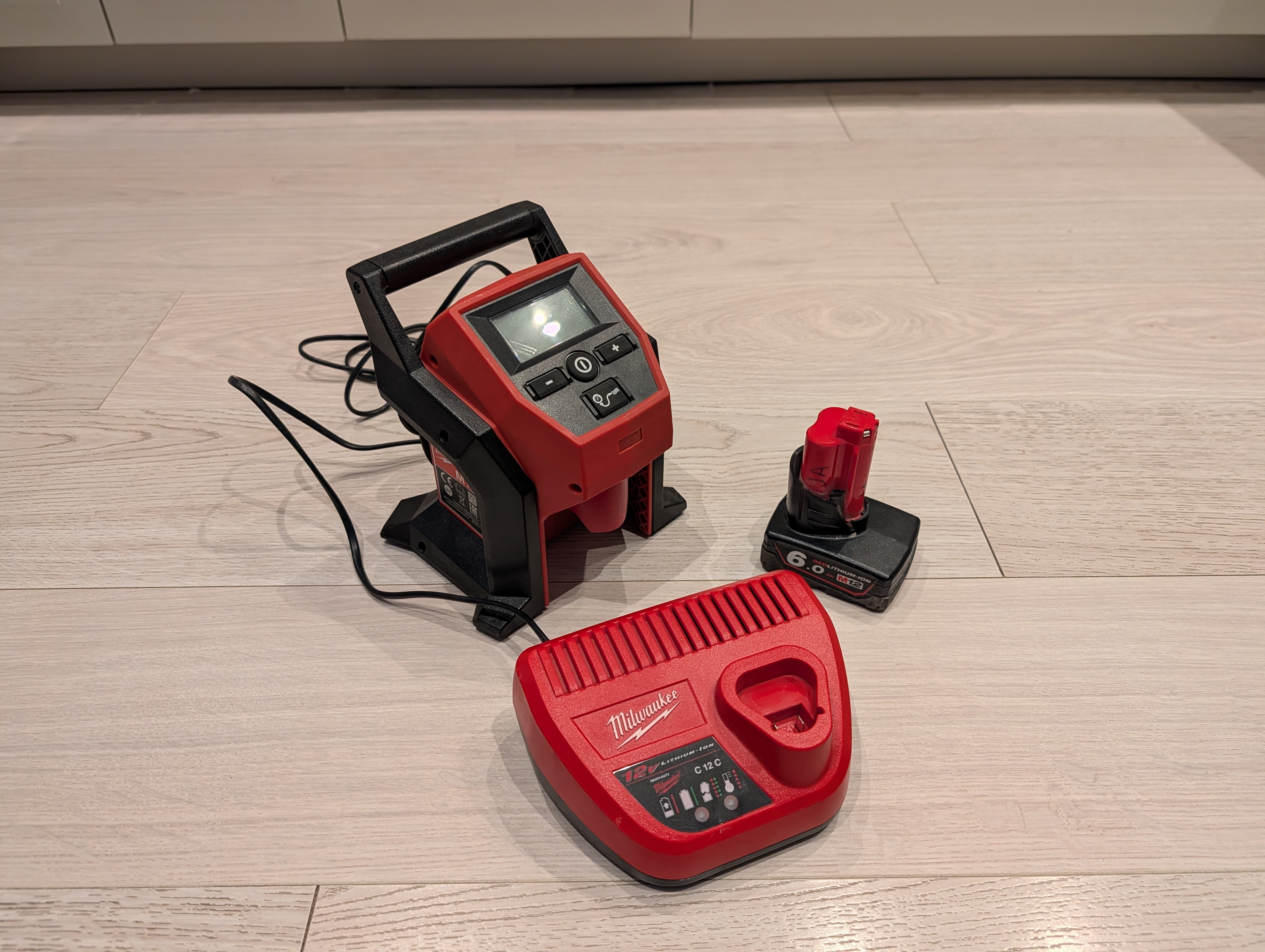 Batteridriven kompresson