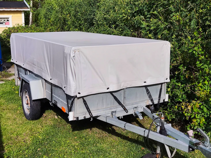 Obromsat släpvagn lastförmåga 460kg