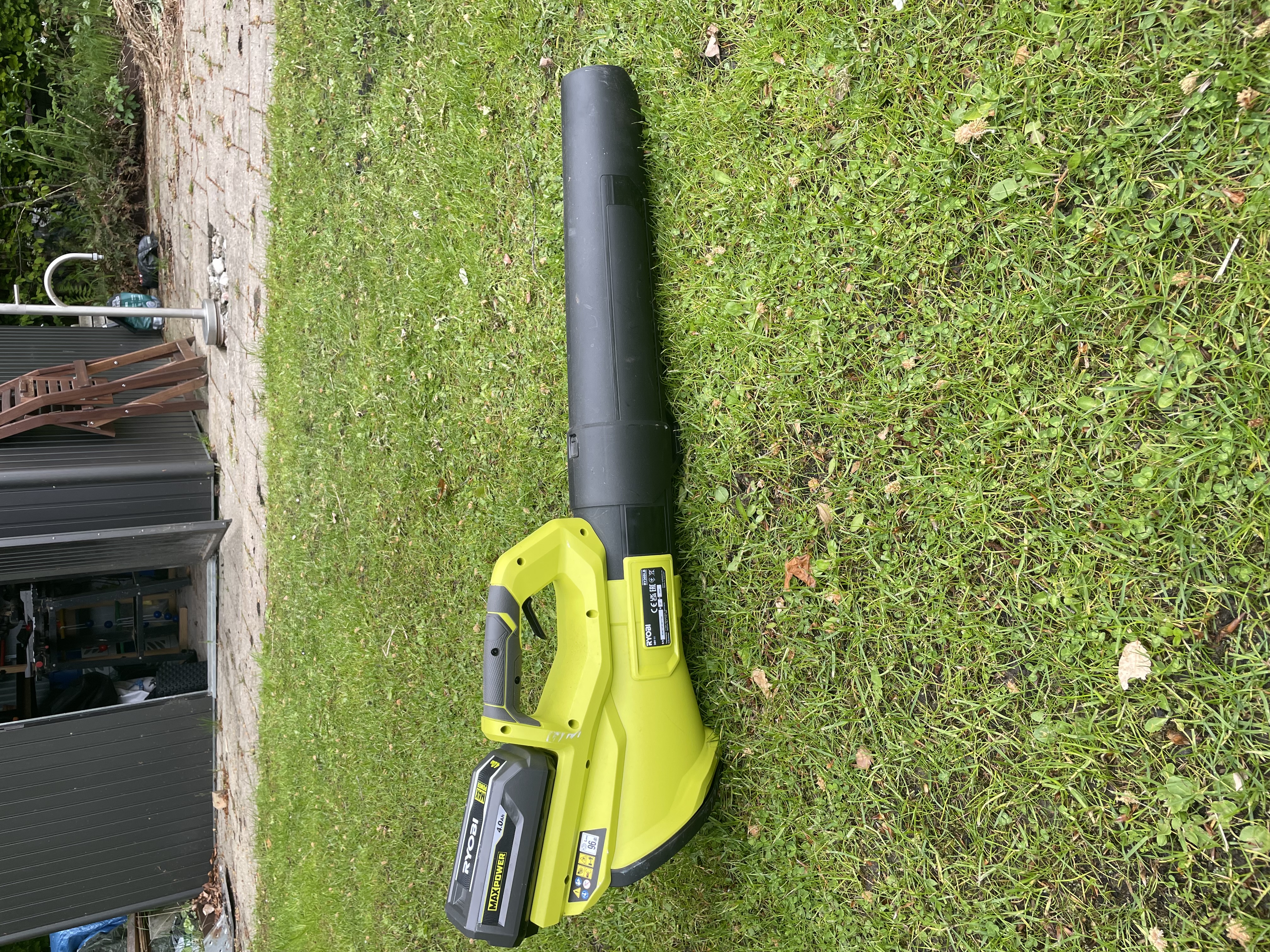 Ryobi løvblæser