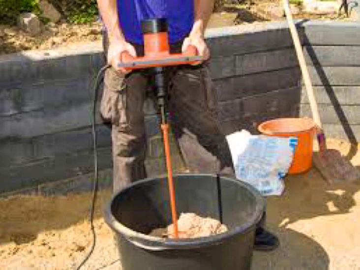 Håndholdt betong/mørtelblander