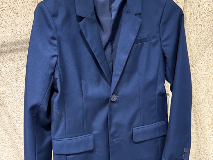 Blå festkavaj för barn (strl 152 / 11–12 år) – perfekt för skolavslutning, bröllop eller kalas!