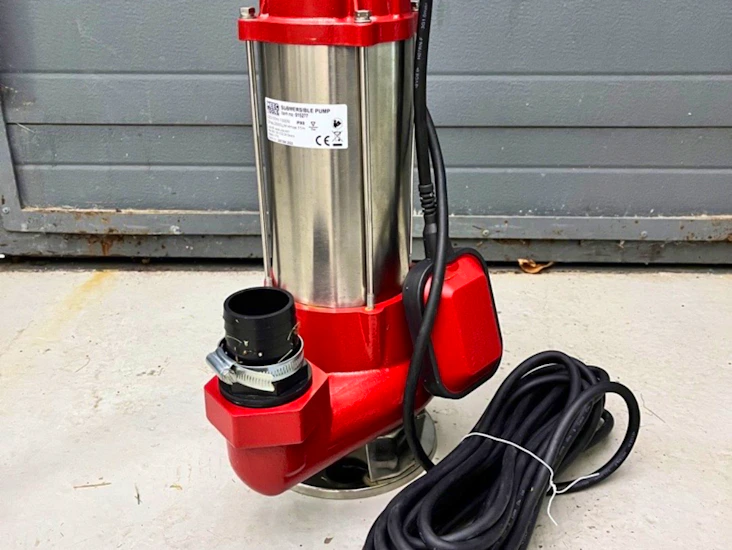 Dränkbar pump 416l/min 1300w