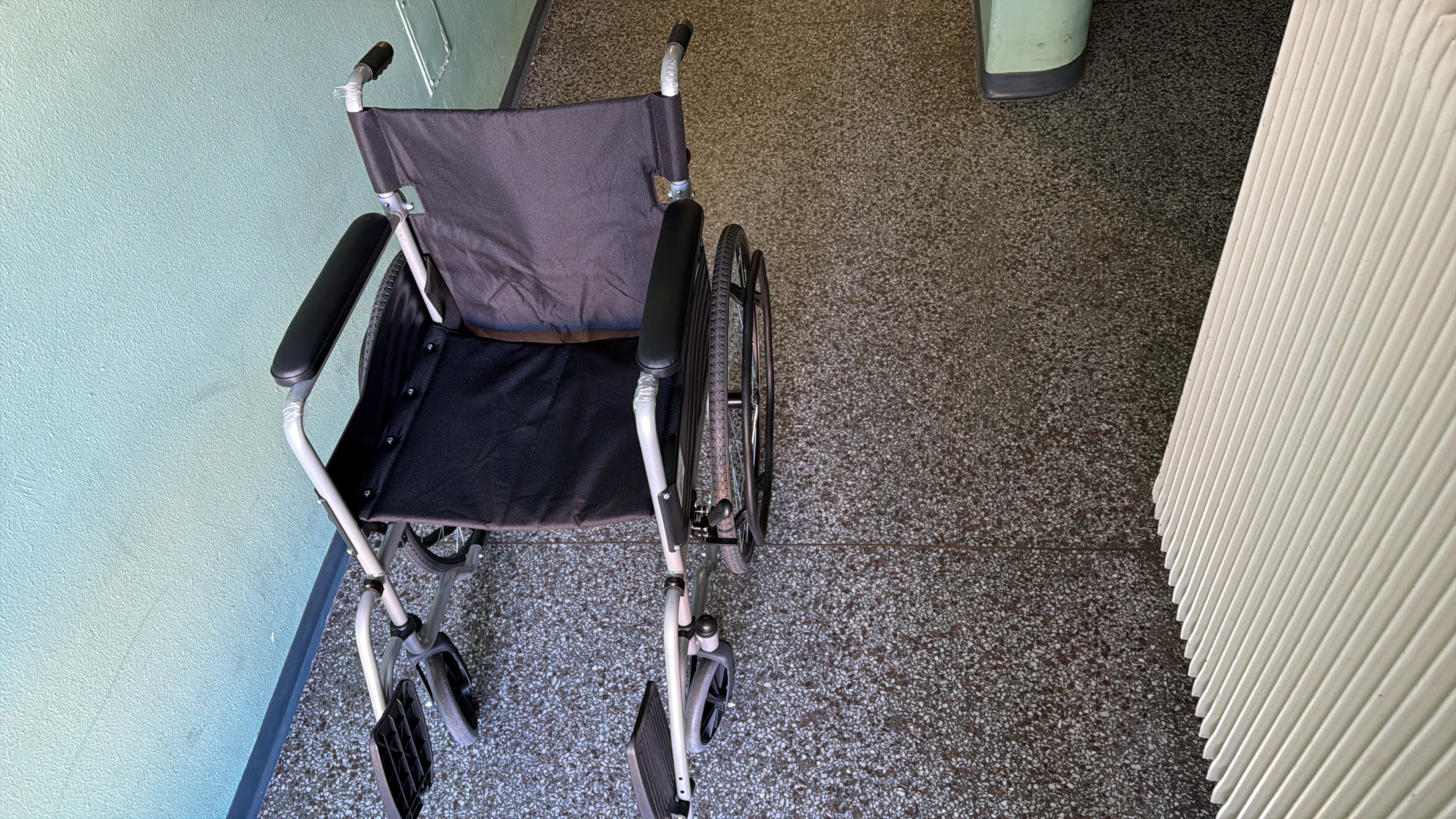 Wheel chair 