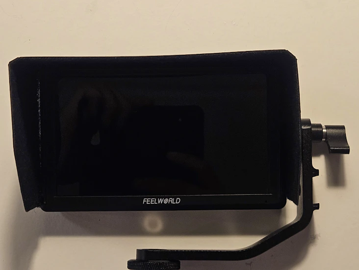 Videomonitor från feelworld v3 6"