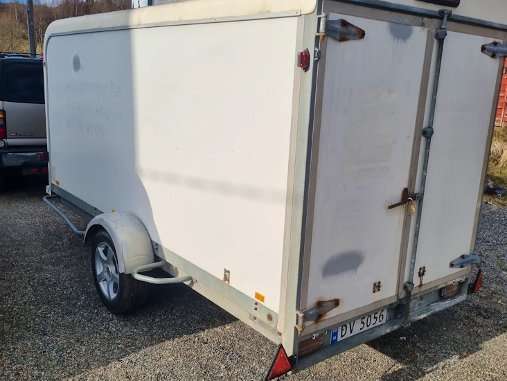 Fogelstad skap henger