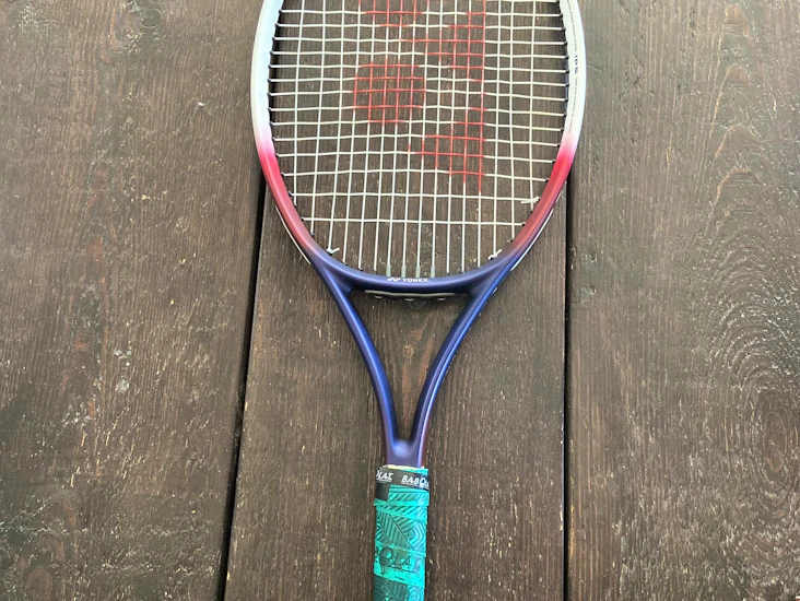 Tennisracket vuxen yonex longbody l69,5 x b27.