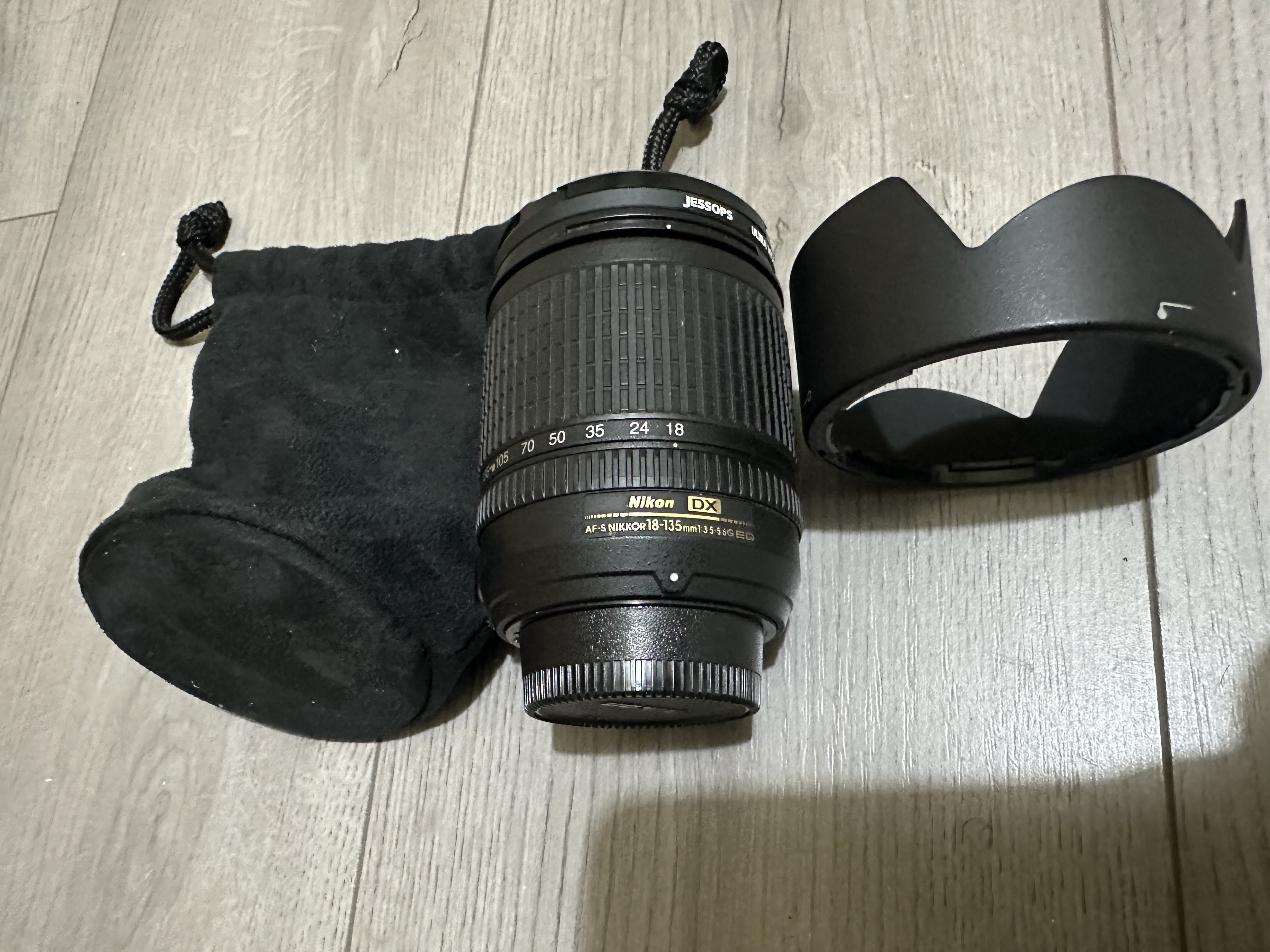 Nikon af-s nikkor 18-135mm f3.5-5.6 g ed dx