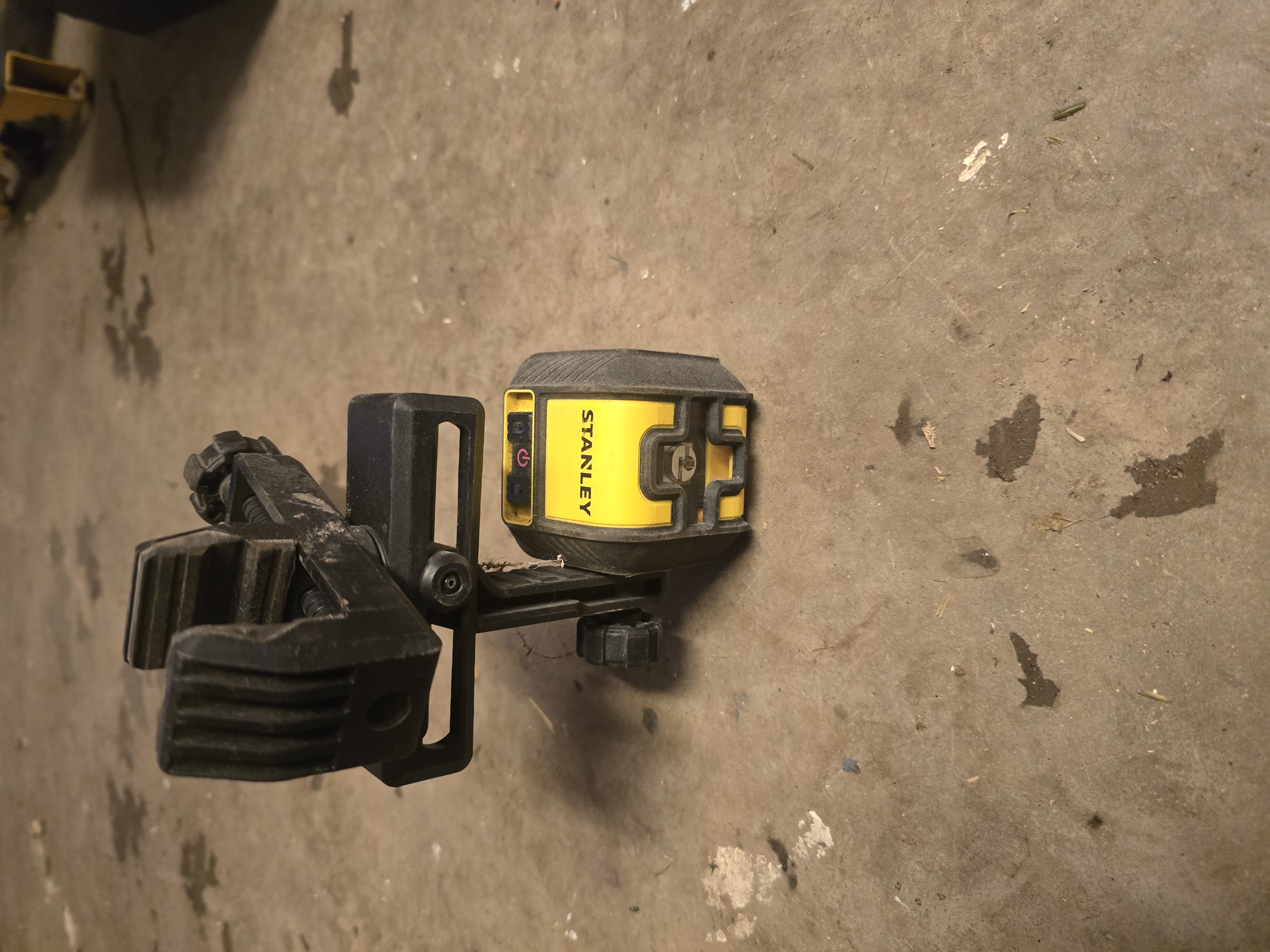 Stanley cubix korslinje röd strållaser