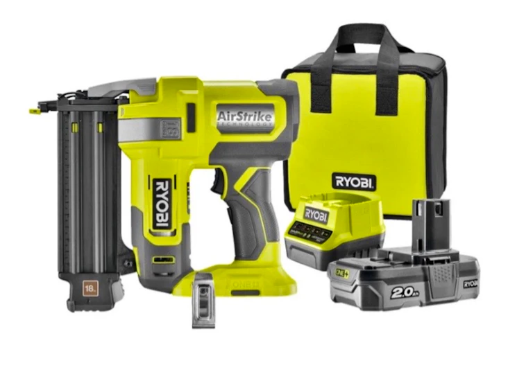 Ryobi spikpistol med batteri